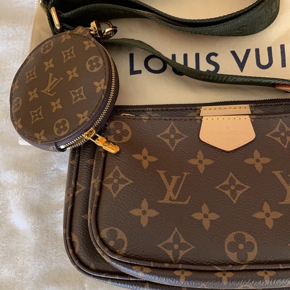 Multi Pochette Accessories NEW. BRAND NEW. AND. AUTHENTIC! - Picture 2 of 16